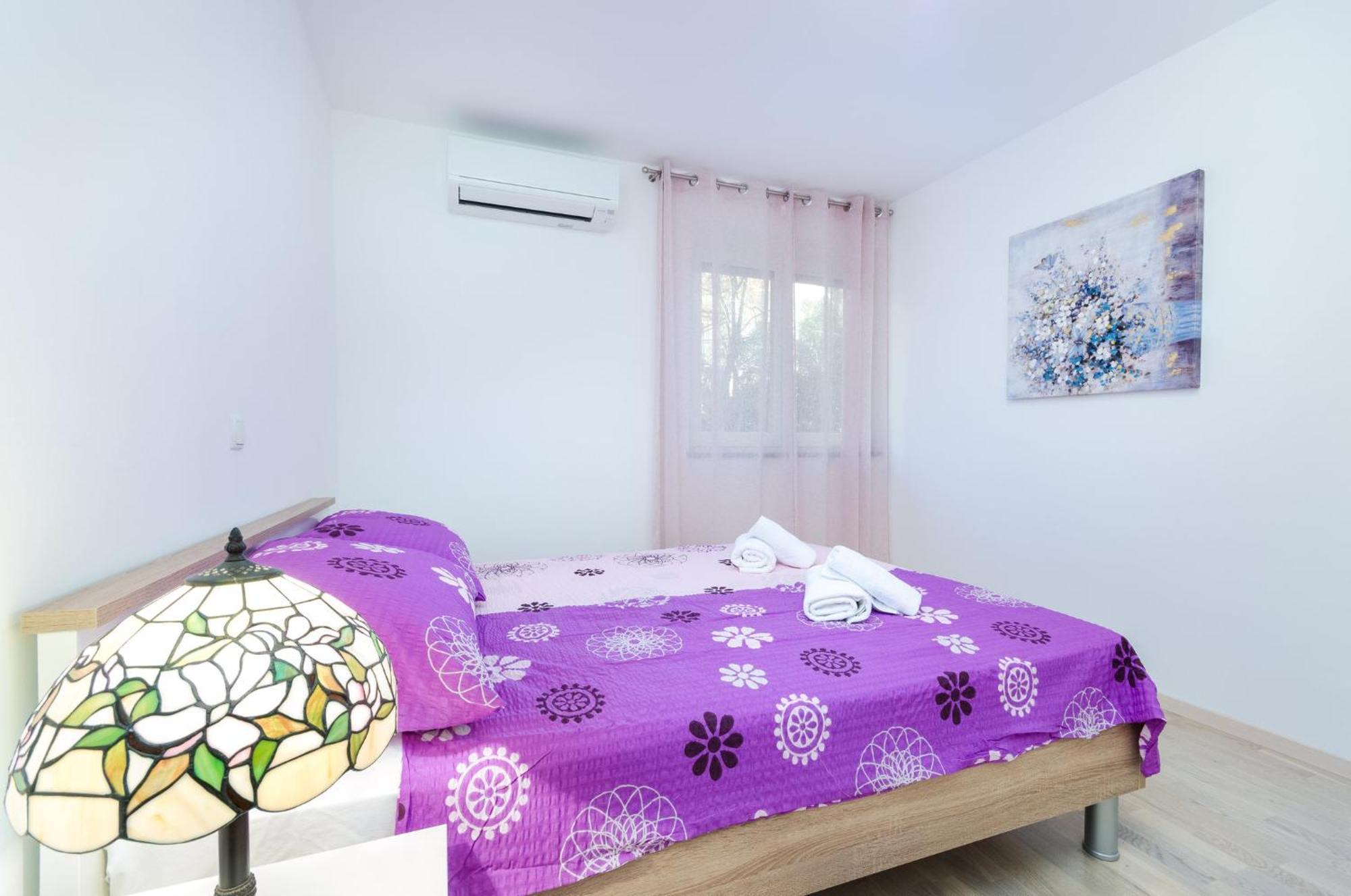 Arboretum Crikvenica Bilik gambar